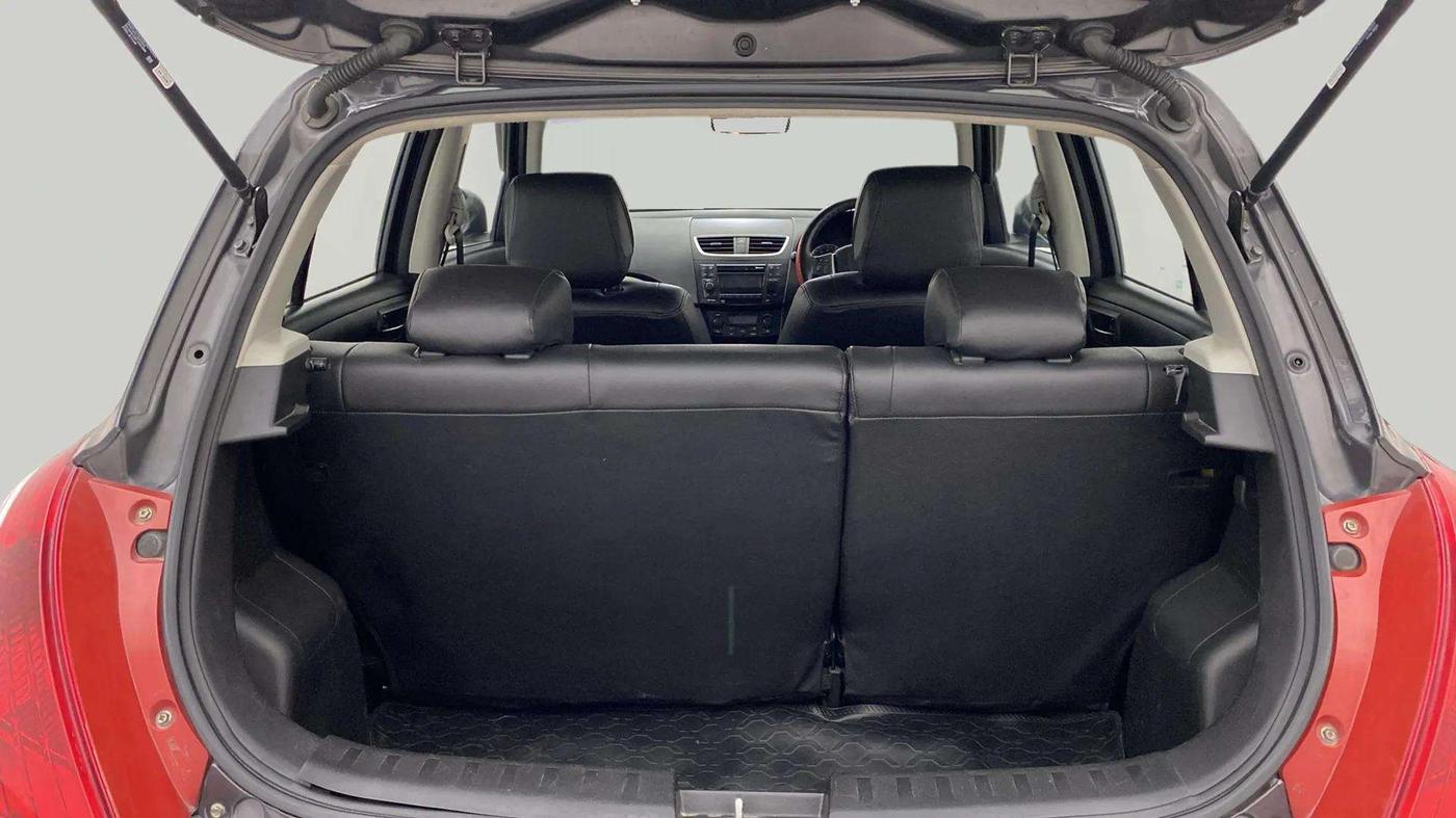 2015 Maruti Swift ZXI, Petrol, Manual, 60,619 km, Boot Open Zoomed View