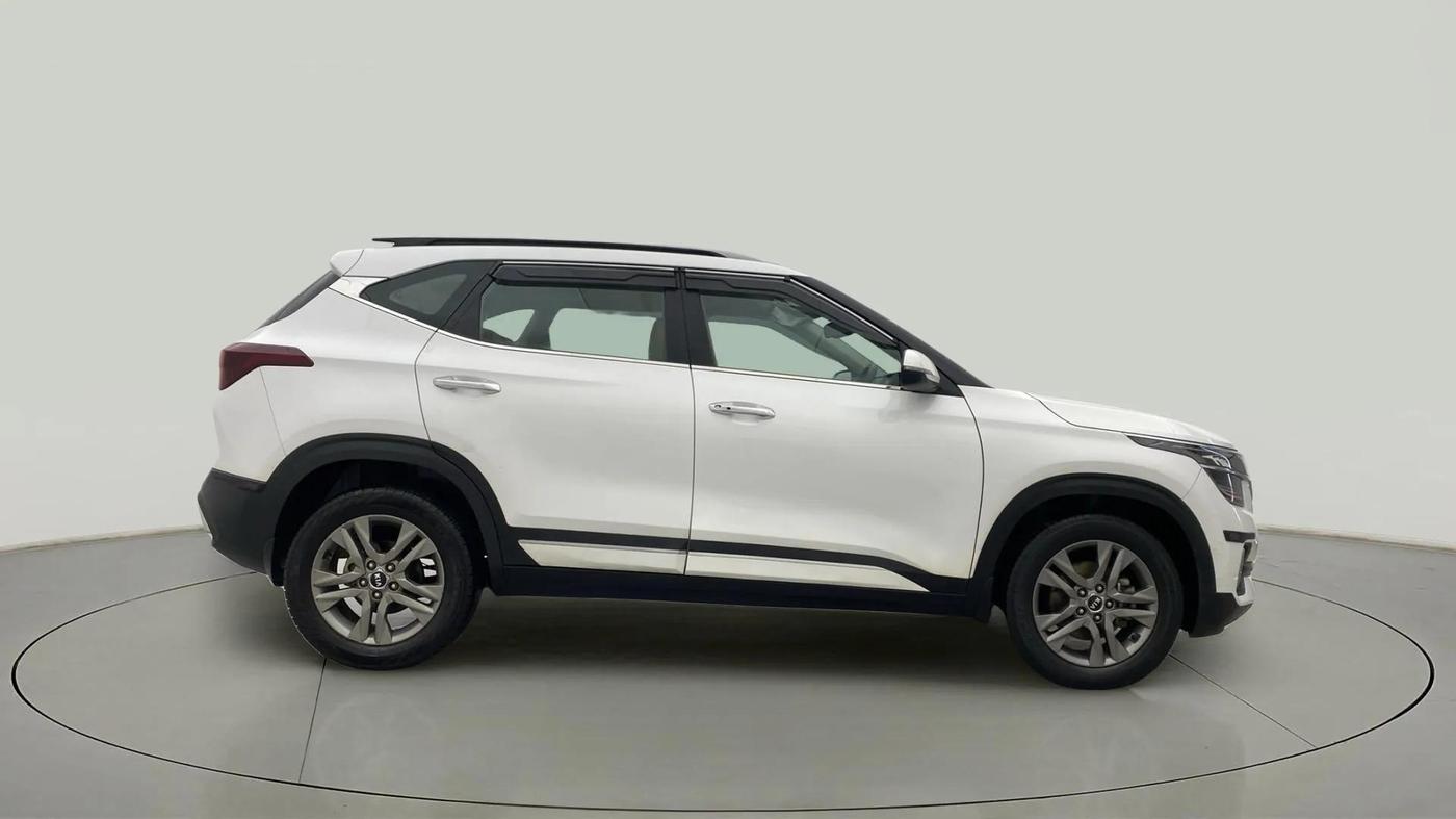 2019 KIA SELTOS HTX 1.5 DIESEL, Diesel, Manual, 32,076 km, Right Side View
