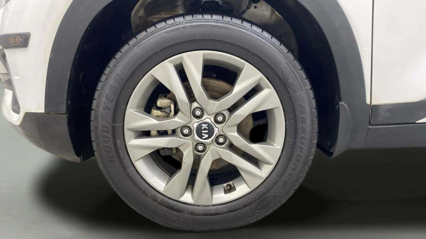 2019 KIA SELTOS HTX 1.5 DIESEL, Diesel, Manual, 32,076 km, Left Front Wheel