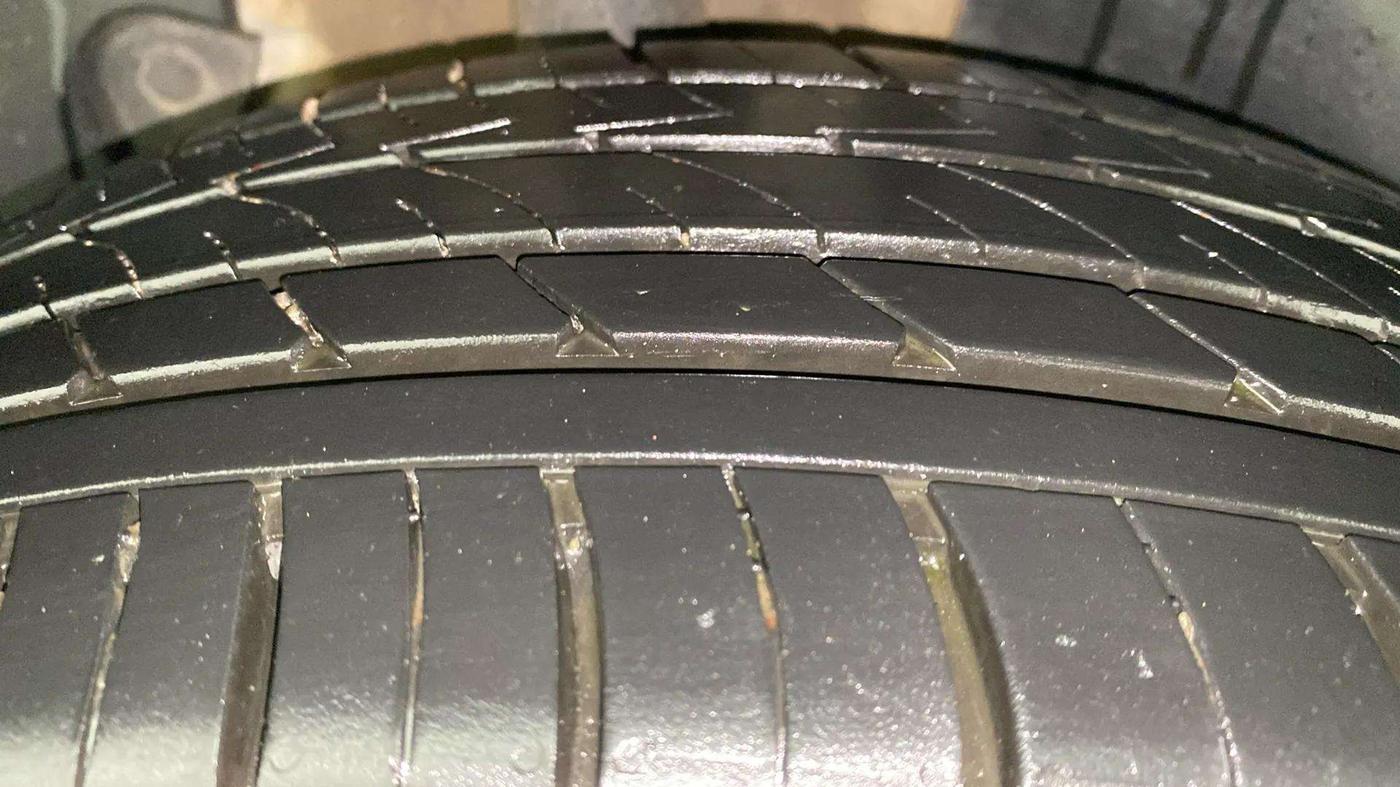 2019 KIA SELTOS HTX 1.5 DIESEL, Diesel, Manual, 32,076 km, Right Rear Tyre Tread