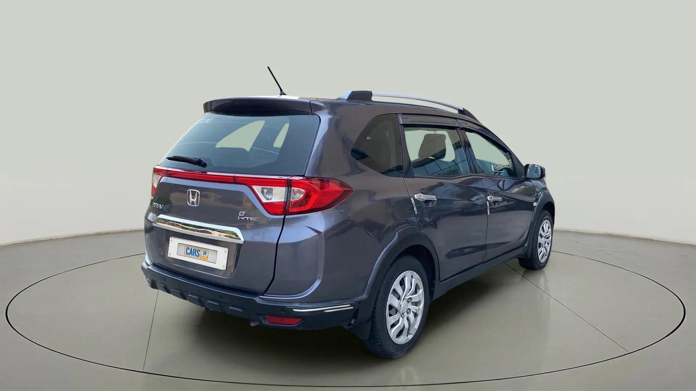 2018 Honda BR-V 1.5L I-VTEC S, Petrol, Manual, 83,046 km, Right Back Diagonal