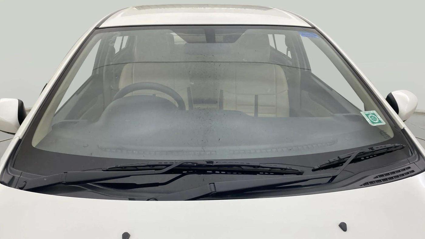 2022 Maruti Ciaz ZETA 1.5 SHVS MT PETROL, Petrol, Manual, 14,362 km, Front Windshield