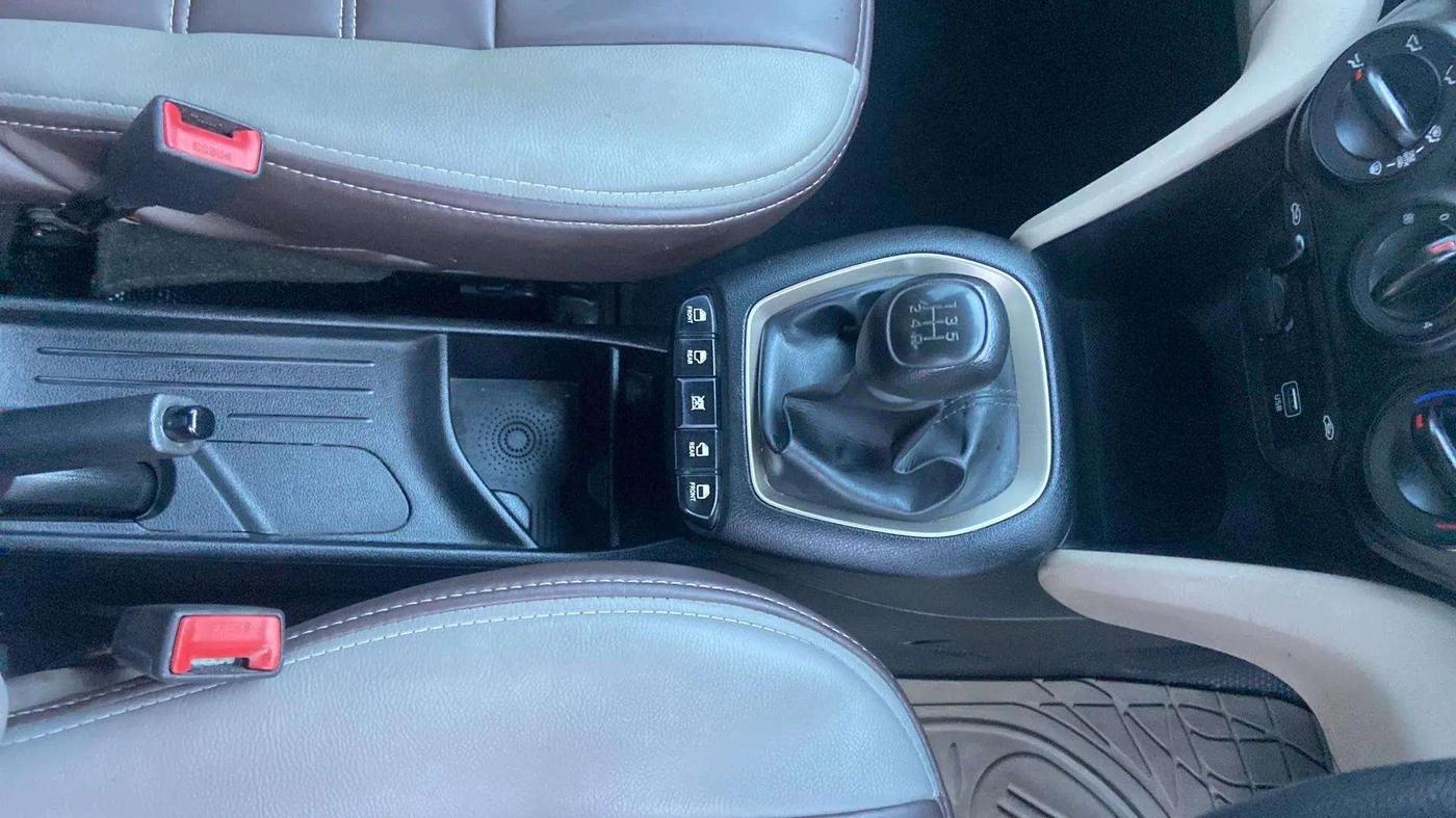 2020 Hyundai NEW SANTRO SPORTZ MT, Petrol, Manual, 22,419 km, Gear Lever