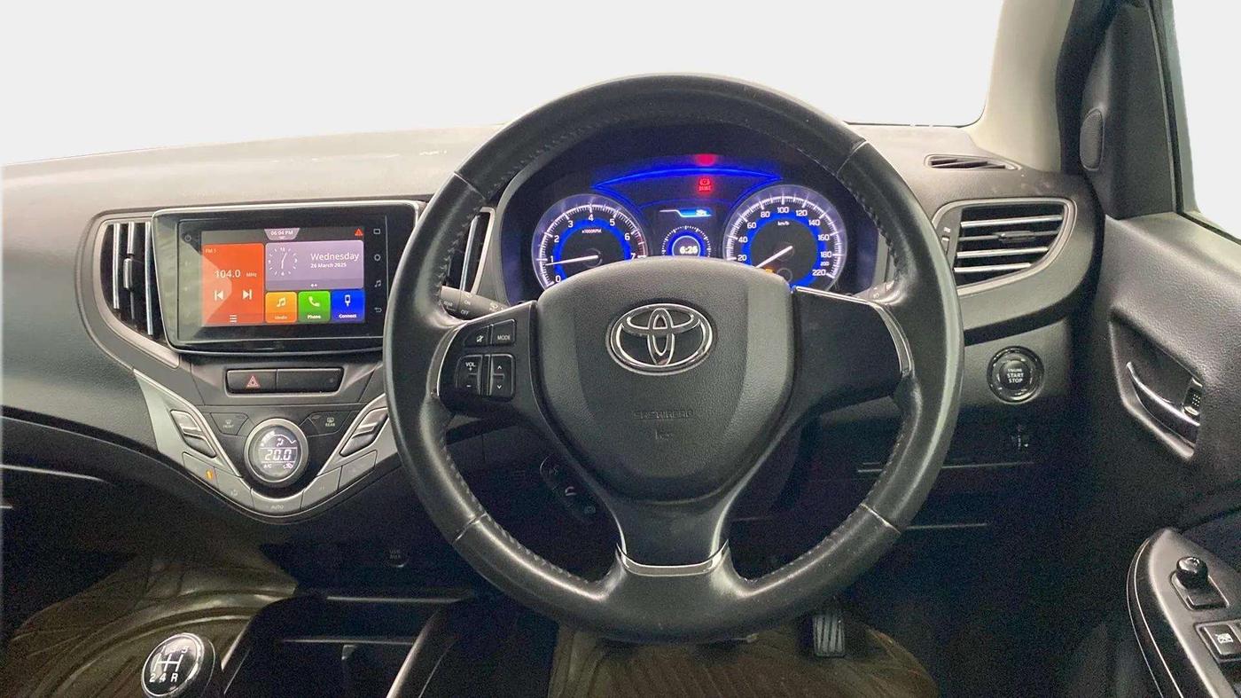 2019 Toyota Glanza V, Petrol, Manual, 31,594 km, Steering Wheel Close Up
