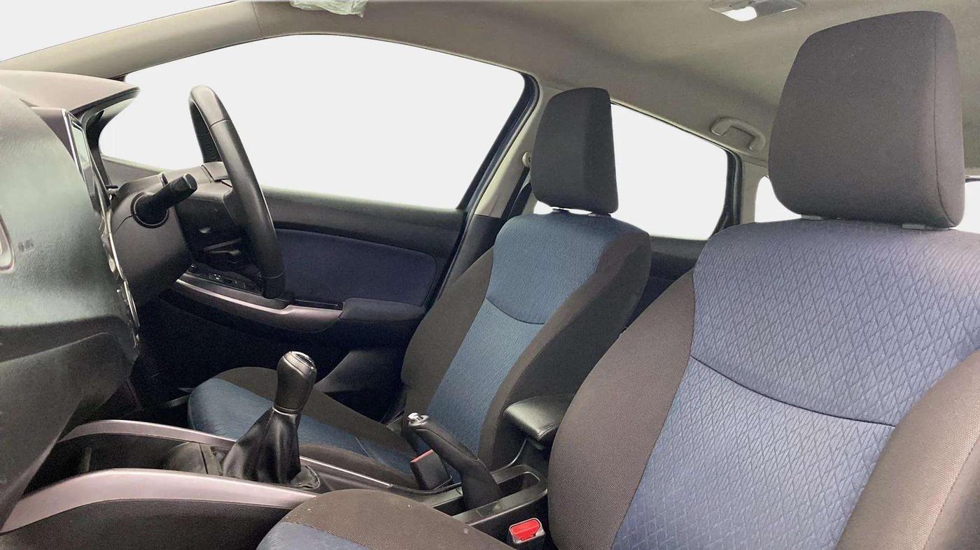 2019 Toyota Glanza V, Petrol, Manual, 31,594 km, Right Side Front Door Cabin