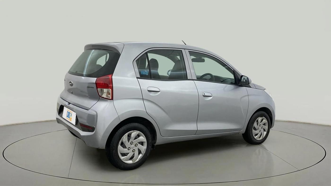 2019 Hyundai NEW SANTRO SPORTZ CNG, CNG, Manual, 86,563 km, Right Back Diagonal