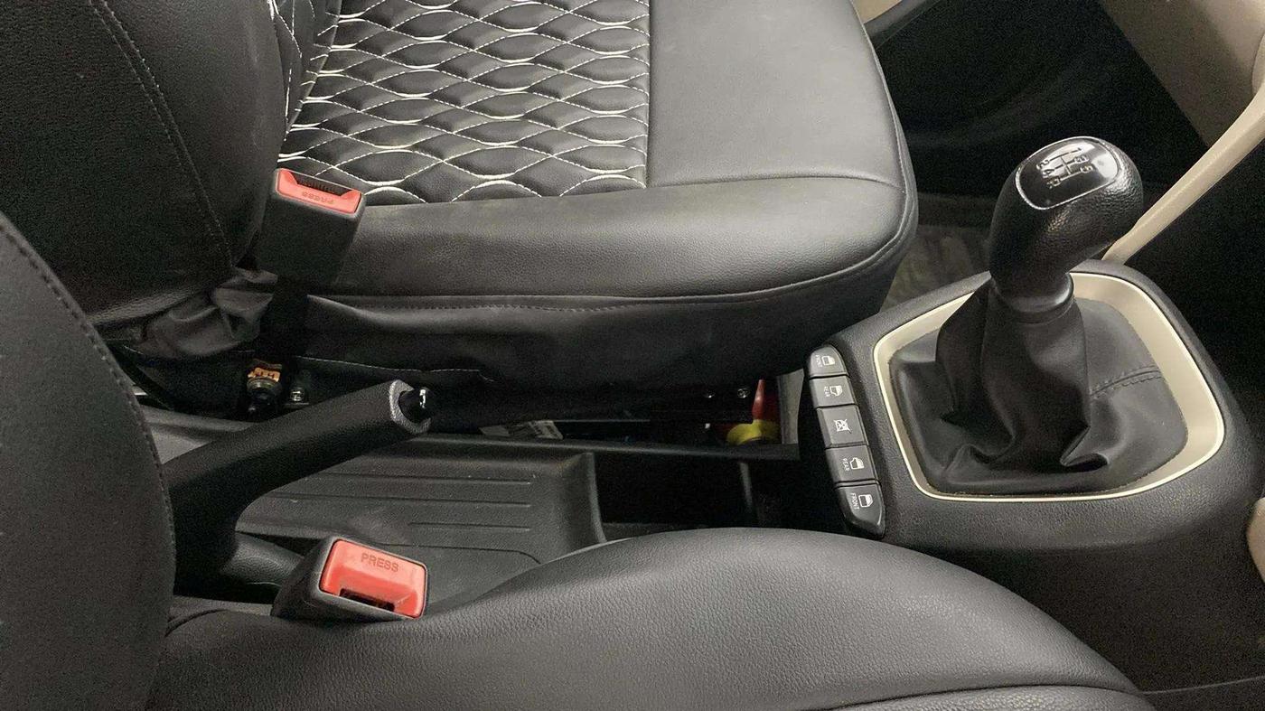 2019 Hyundai NEW SANTRO SPORTZ CNG, CNG, Manual, 86,563 km, Gear Lever