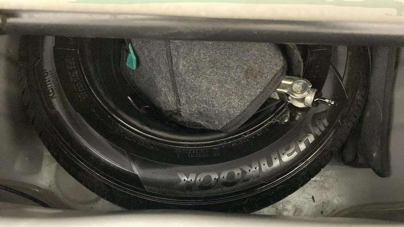 2019 Hyundai NEW SANTRO SPORTZ CNG, CNG, Manual, 86,563 km, Spare Tyre