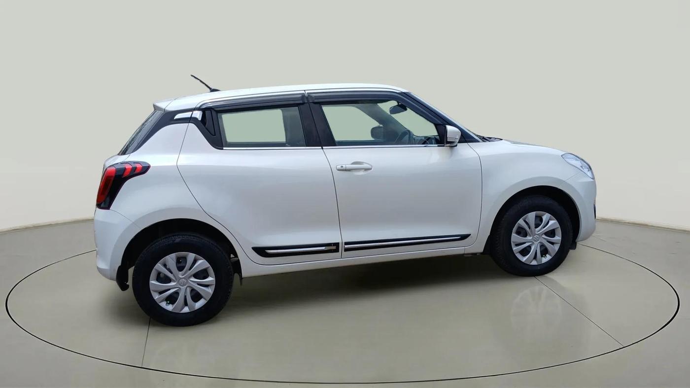 2021 Maruti Swift VXI, Petrol, Manual, 45,967 km, Right Side View