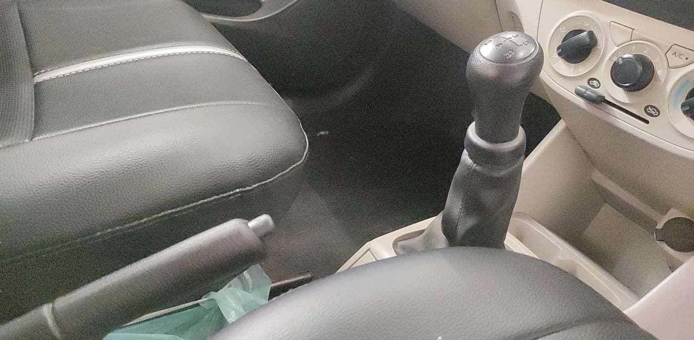 2023 Maruti Alto VXI, Petrol, Manual, 6,082 km, Gear Lever