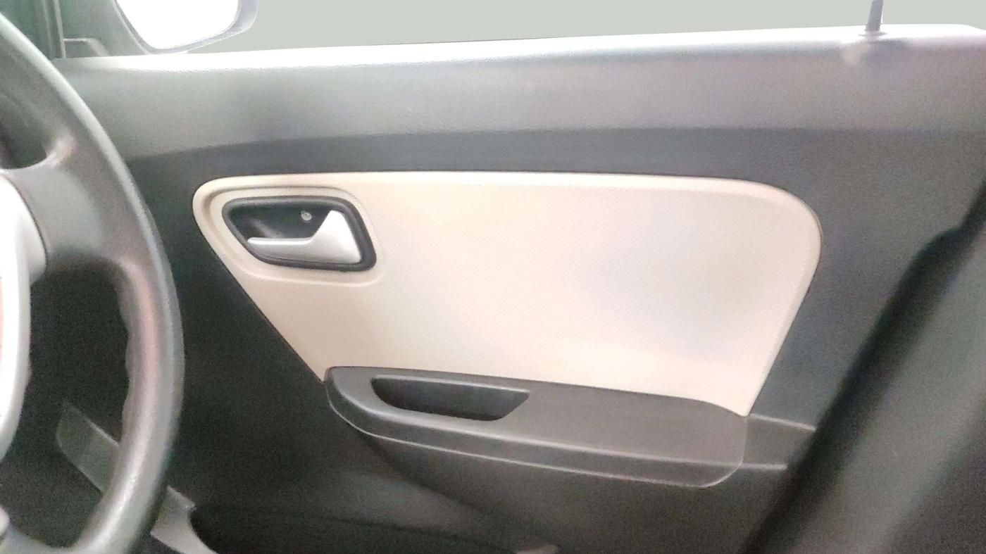 2023 Maruti Alto VXI, Petrol, Manual, 6,082 km, Driver Side Door Panels Control