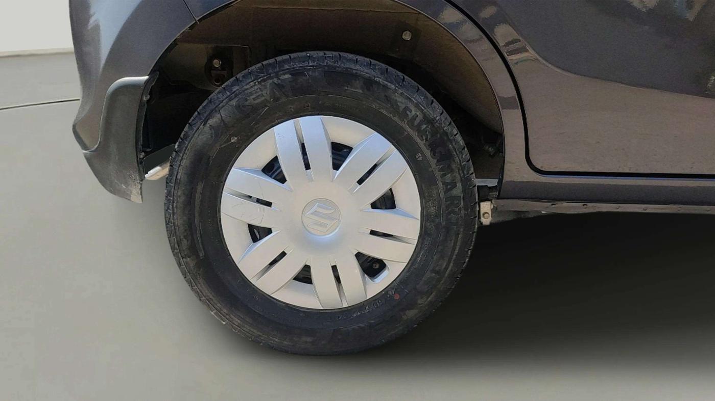 2023 Maruti Alto VXI, Petrol, Manual, 6,082 km, Right Rear Wheel