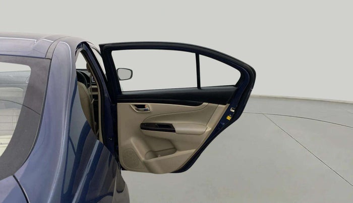 2017 Maruti Ciaz ZETA 1.4  MT PETROL, Petrol, Manual, 77,436 km, RHS Rear Door