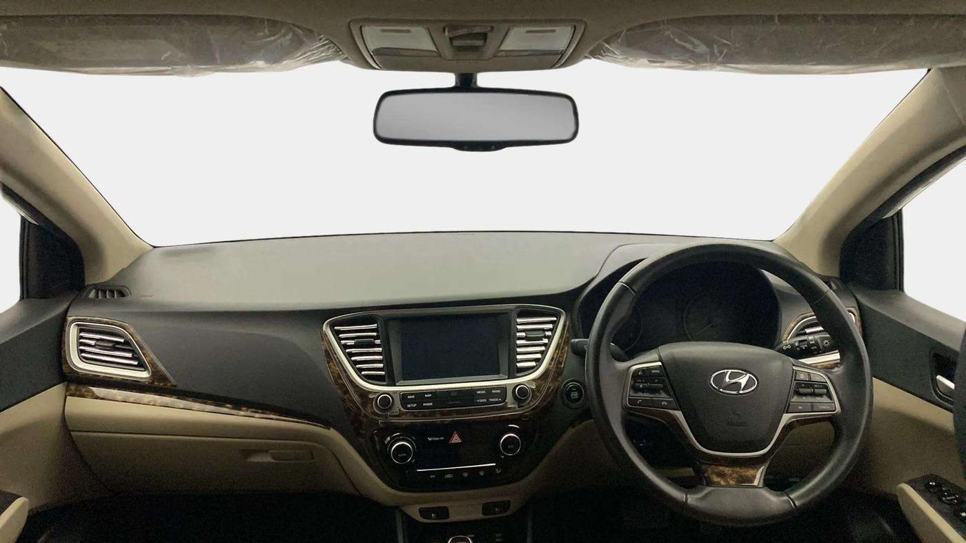 2018 Hyundai Verna 1.6 VTVT SX (O) AT, Petrol, Automatic, 79,877 km, Dashboard