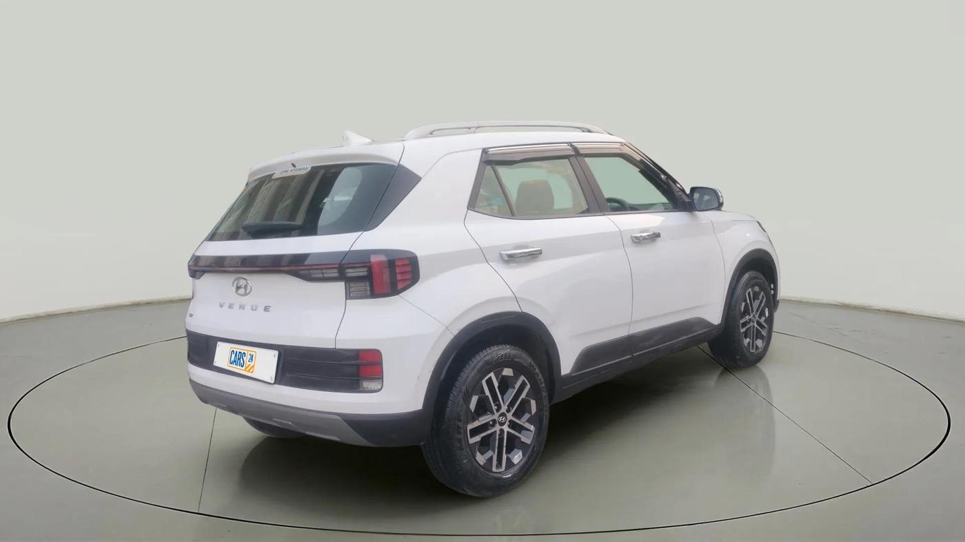 2024 Hyundai VENUE SX 1.5 CRDI, Diesel, Manual, 17,314 km, Right Back Diagonal