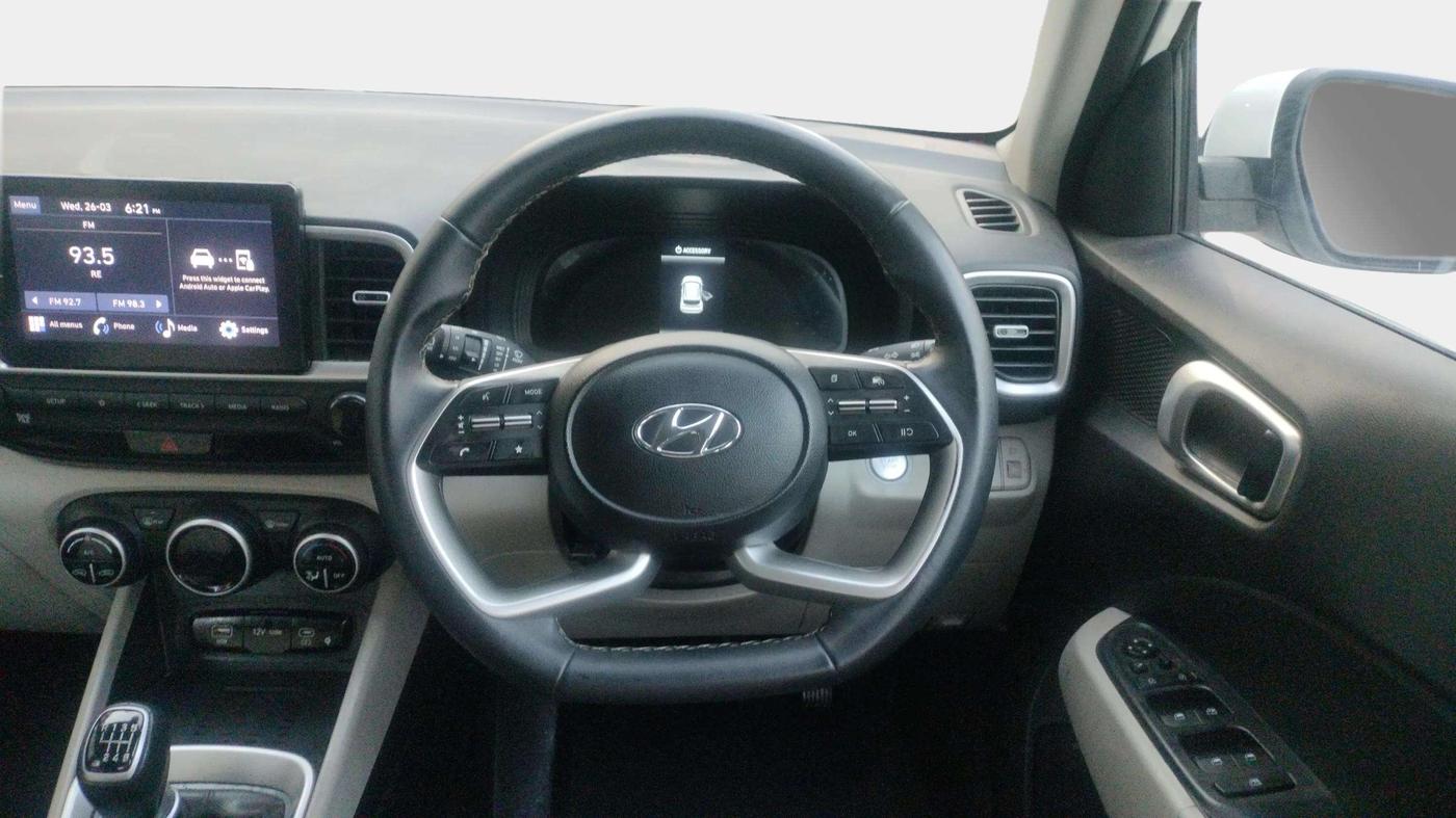 2024 Hyundai VENUE SX 1.5 CRDI, Diesel, Manual, 17,314 km, Steering Wheel Close Up