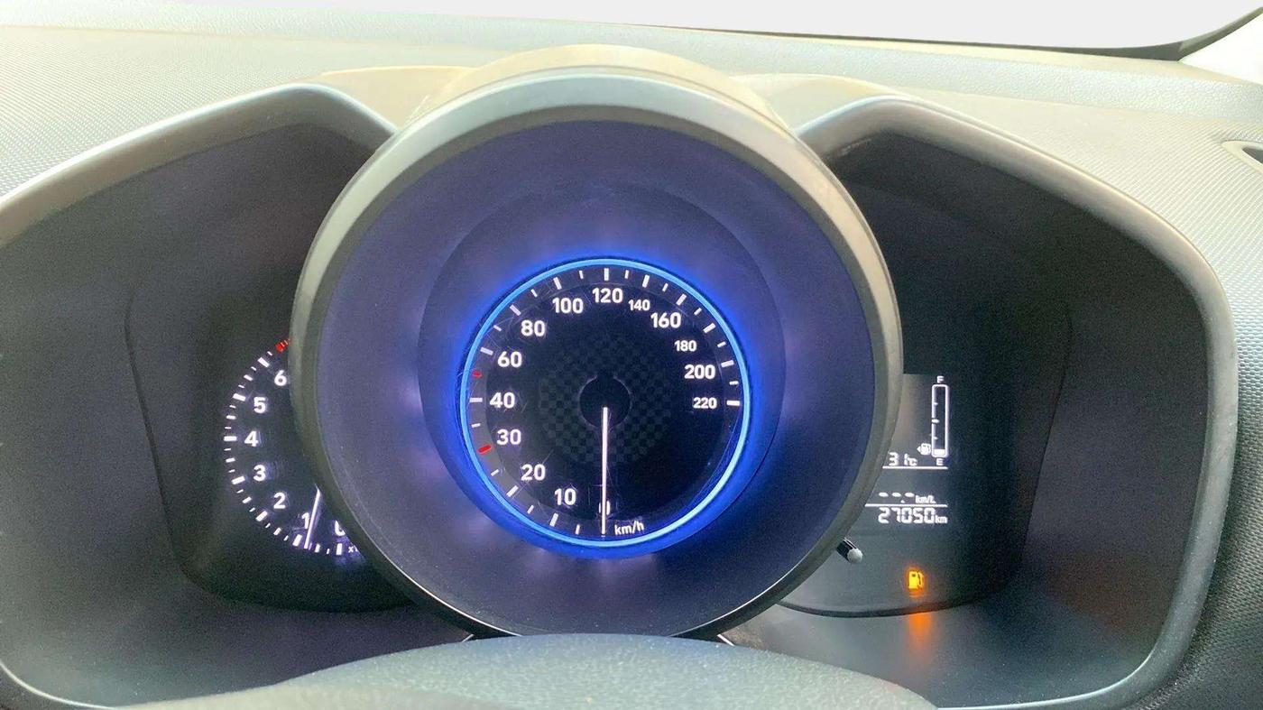 2020 Hyundai VENUE S 1.2, Petrol, Manual, 27,056 km, Odometer Image