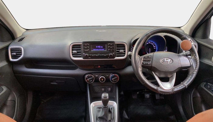 2020 Hyundai VENUE S 1.2, Petrol, Manual, 27,056 km, Dashboard