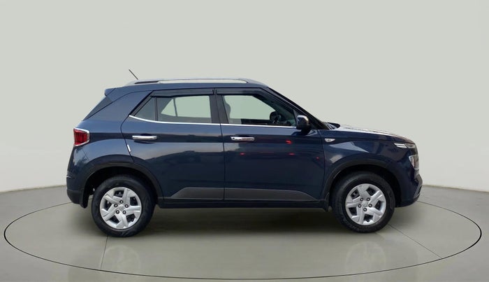 2020 Hyundai VENUE S 1.2, Petrol, Manual, 27,056 km, Right Side View