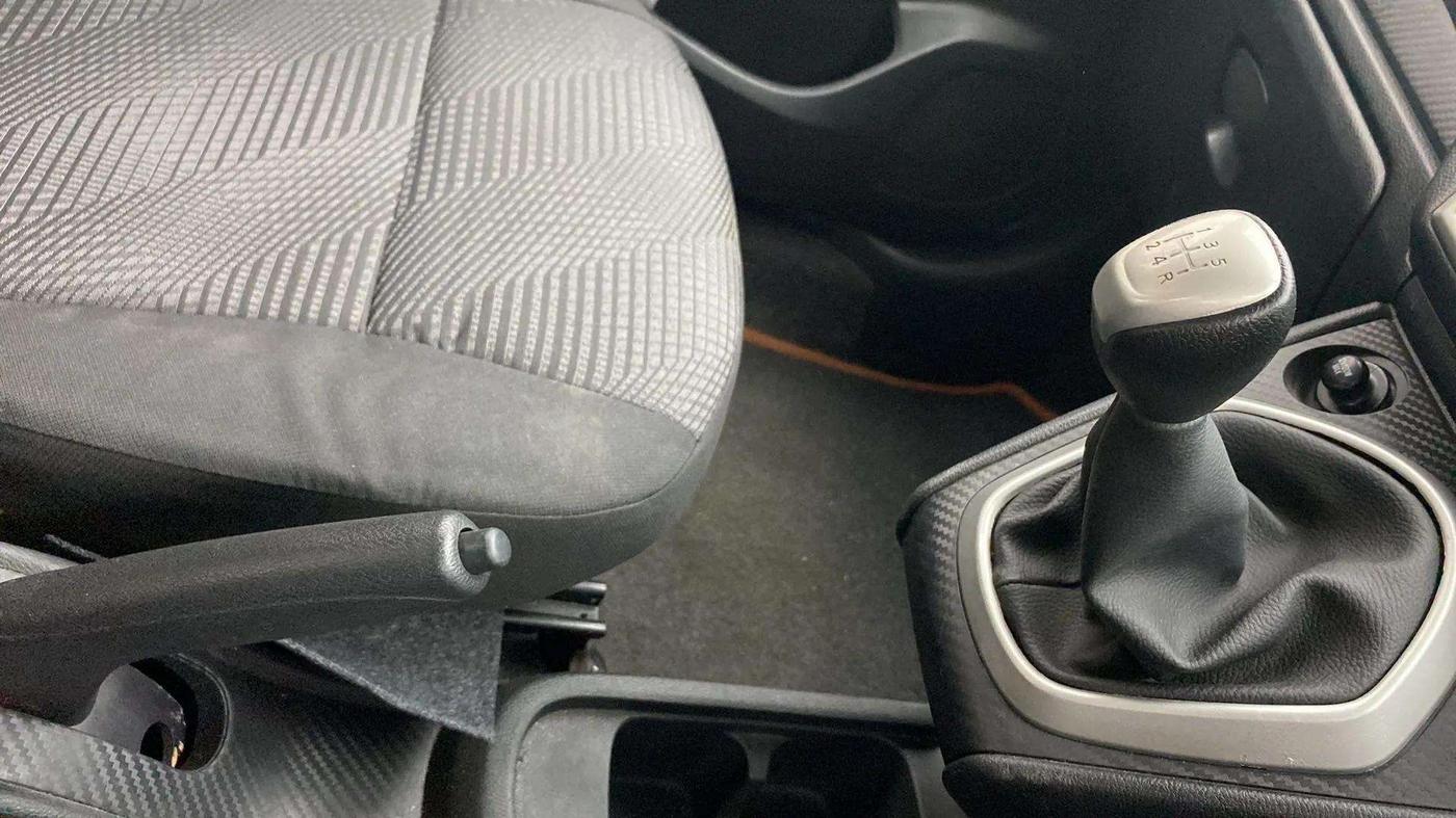 2018 Datsun Go T, Petrol, Manual, 53,430 km, Gear Lever