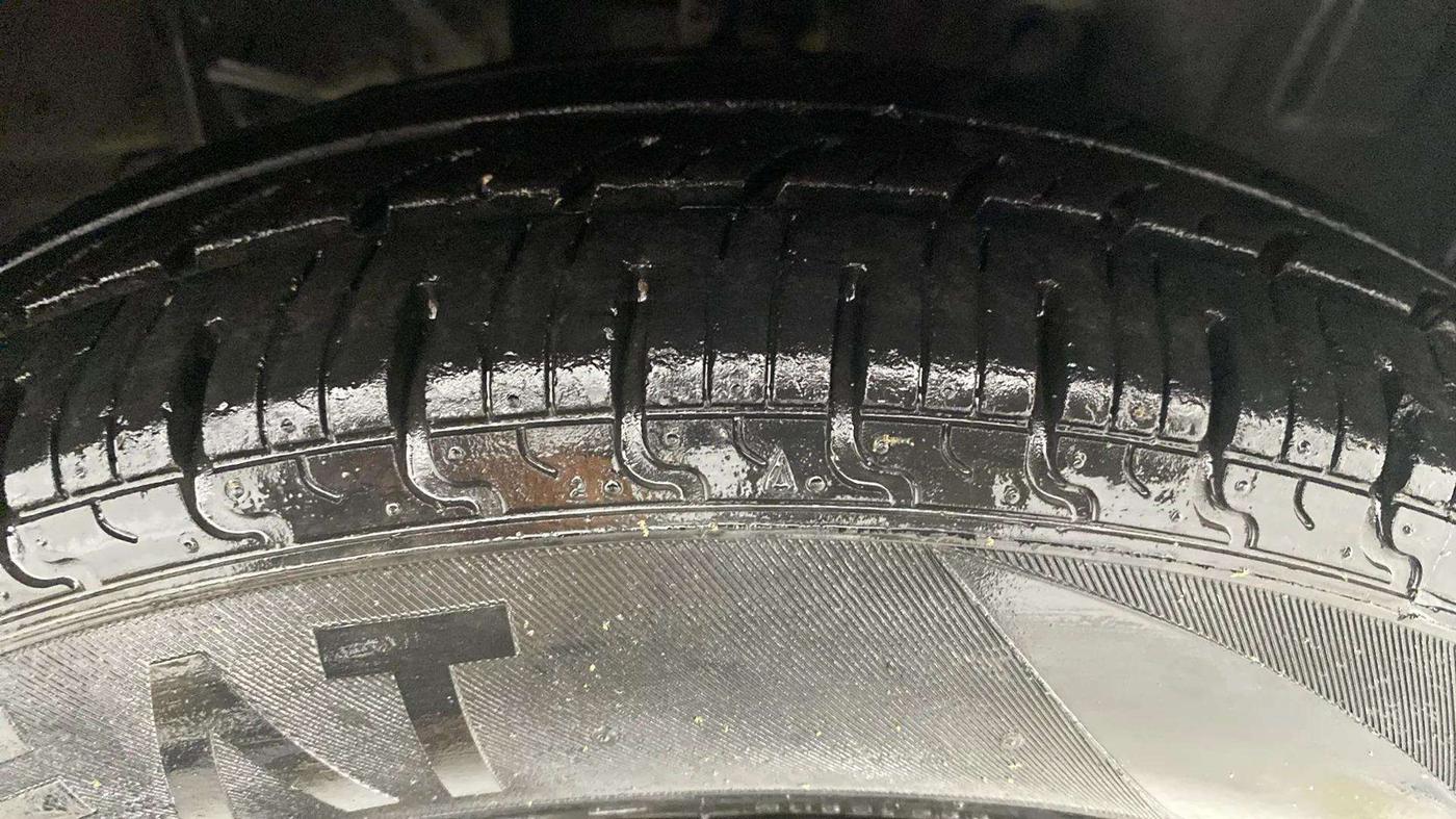 2018 Datsun Redi Go T(O) 0.8L LIMITED EDITION, Petrol, Manual, 21,678 km, Right Front Tyre Tread