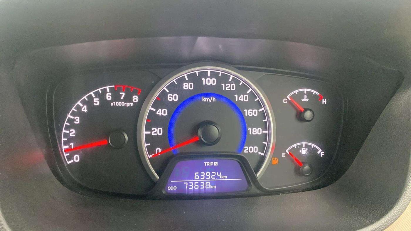 2017 Hyundai Grand i10 SPORTZ 1.2 KAPPA VTVT, Petrol, Manual, 74,124 km, Odometer Image