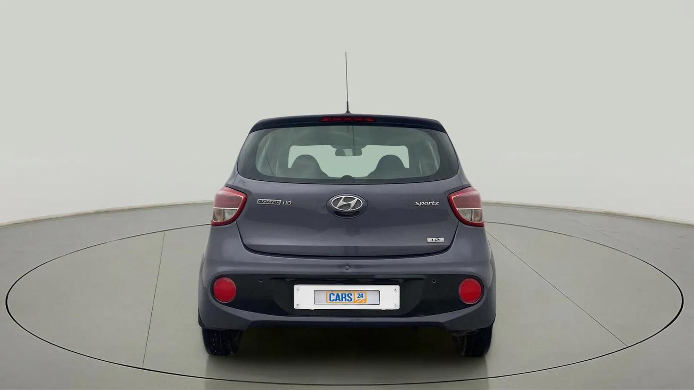 2017 Hyundai Grand i10 SPORTZ 1.2 KAPPA VTVT, Petrol, Manual, 74,124 km, Back/Rear