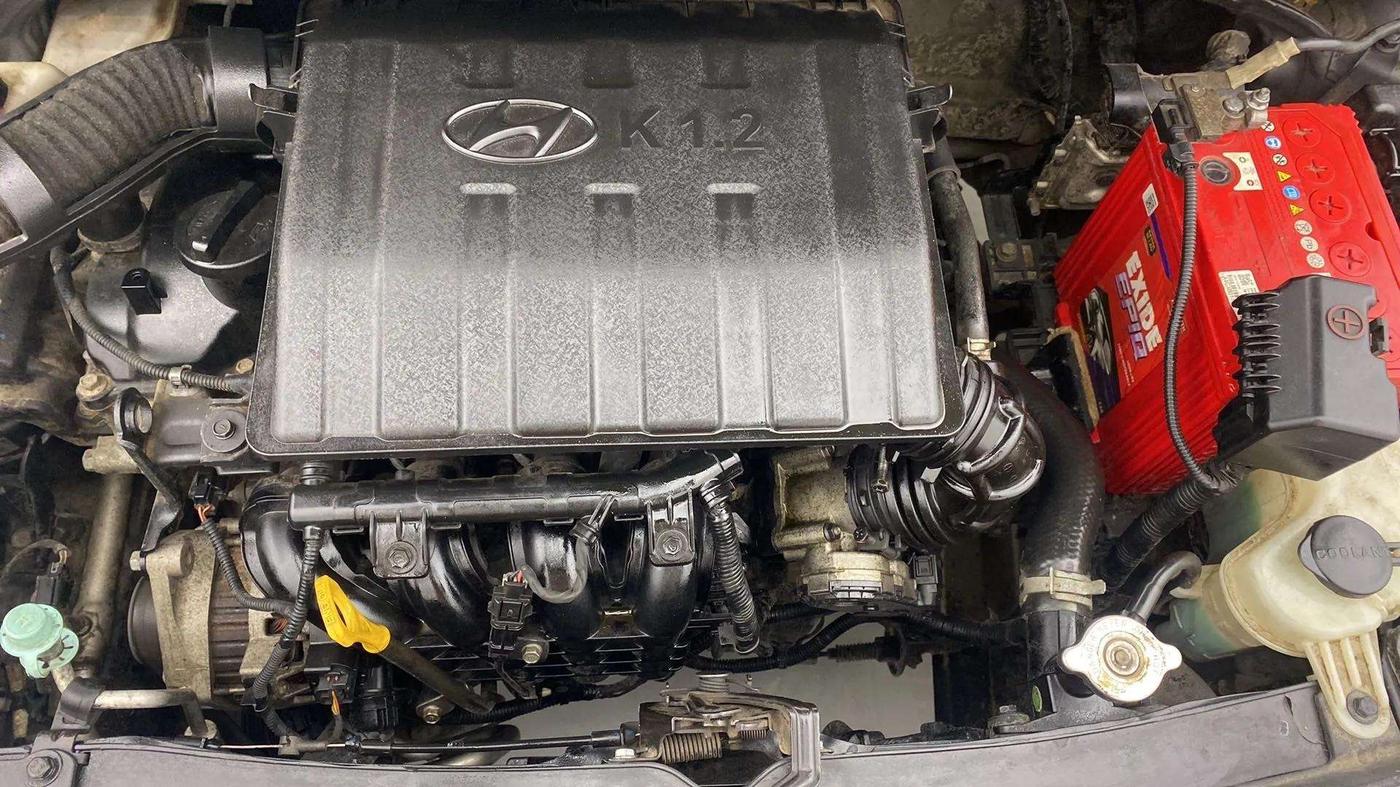 2017 Hyundai Grand i10 SPORTZ 1.2 KAPPA VTVT, Petrol, Manual, 74,124 km, Engine View