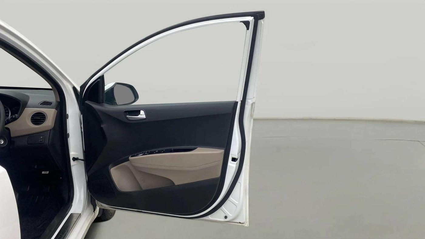 2019 Hyundai Grand i10 SPORTZ 1.2 KAPPA VTVT, Petrol, Manual, 28,145 km, RHS Front Door