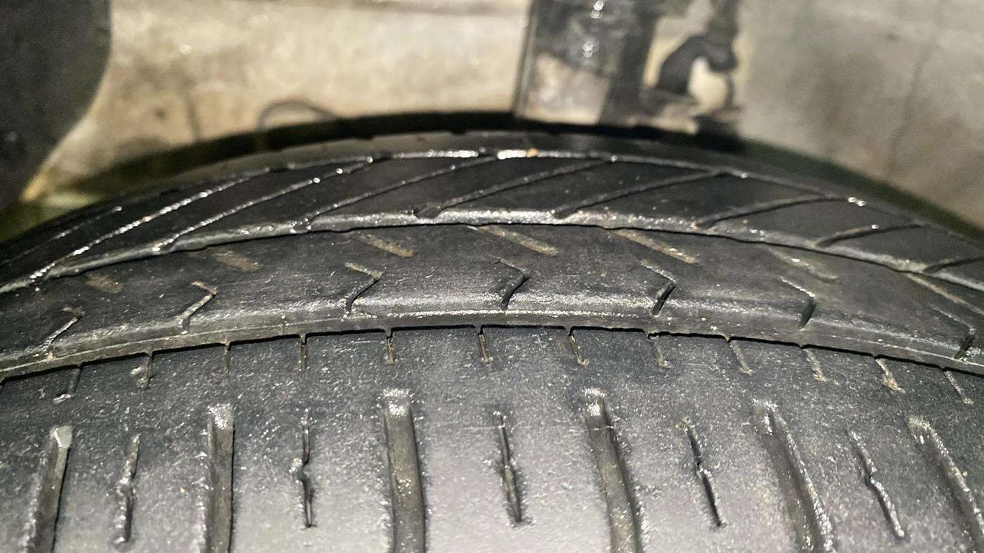 2019 Hyundai Grand i10 SPORTZ 1.2 KAPPA VTVT, Petrol, Manual, 28,145 km, Left Front Tyre Tread