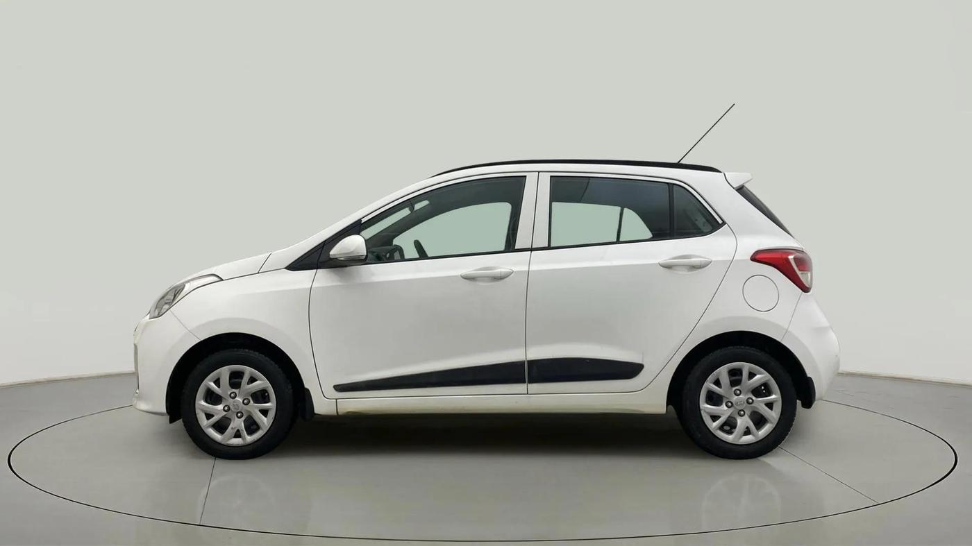 2019 Hyundai Grand i10 SPORTZ 1.2 KAPPA VTVT, Petrol, Manual, 28,145 km, Left Side