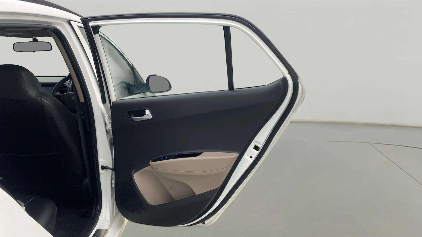 2019 Hyundai Grand i10 SPORTZ 1.2 KAPPA VTVT, Petrol, Manual, 28,145 km, RHS Rear Door