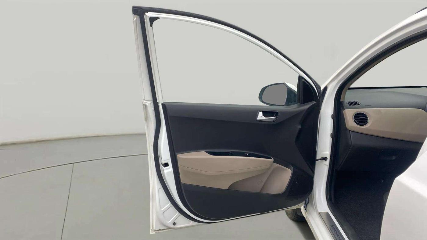 2019 Hyundai Grand i10 SPORTZ 1.2 KAPPA VTVT, Petrol, Manual, 28,145 km, LHS Front Door