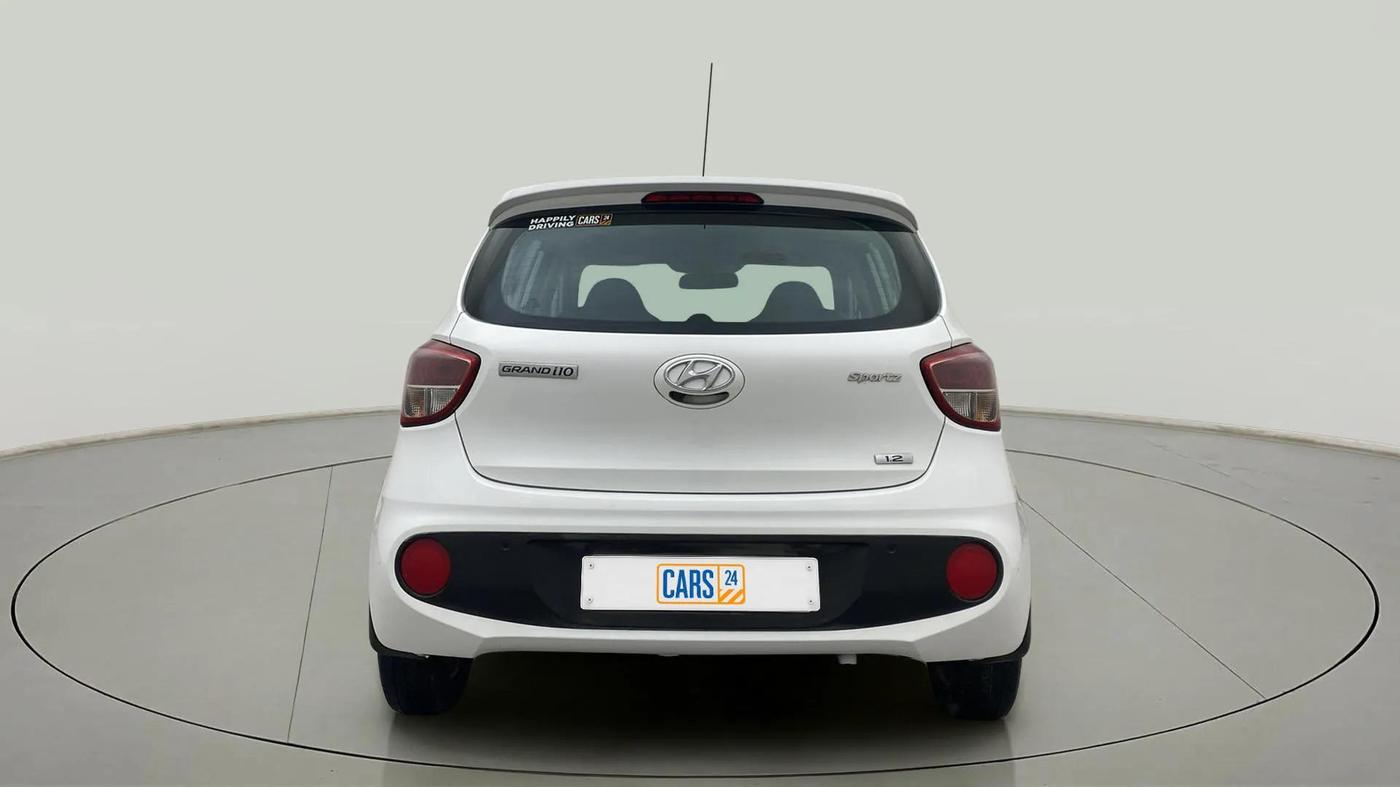 2019 Hyundai Grand i10 SPORTZ 1.2 KAPPA VTVT, Petrol, Manual, 28,145 km, Back/Rear
