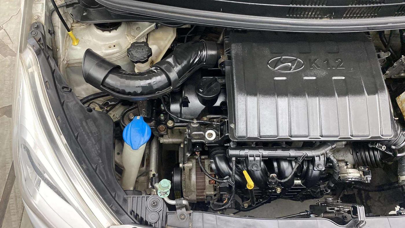 2017 Hyundai Grand i10 SPORTZ 1.2 KAPPA VTVT, Petrol, Manual, 53,478 km, Engine View - Right