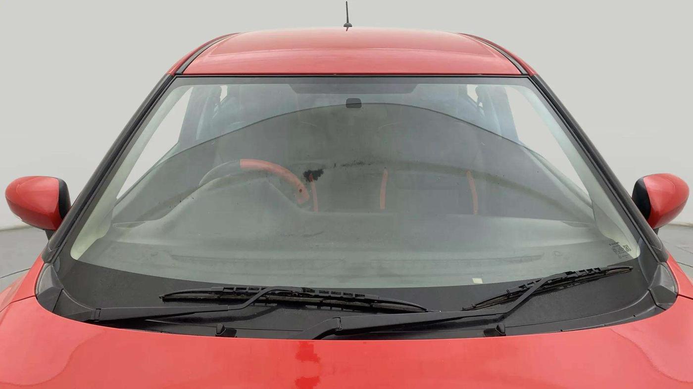 2017 Maruti Baleno DELTA PETROL 1.2, Petrol, Manual, 52,426 km, Front Windshield
