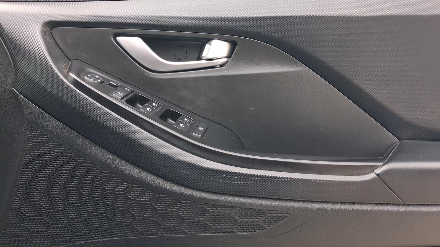 2023 Hyundai Creta S PLUS KNIGHT 1.5 PETROL, Petrol, Manual, 66,251 km, Driver Side Door Panels Control