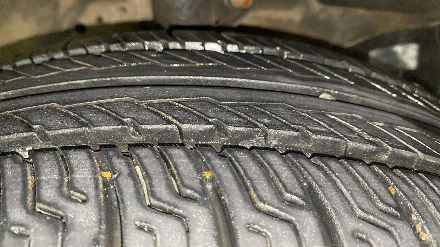 2017 Honda Brio S MT, Petrol, Manual, 51,951 km, Right Front Tyre Tread