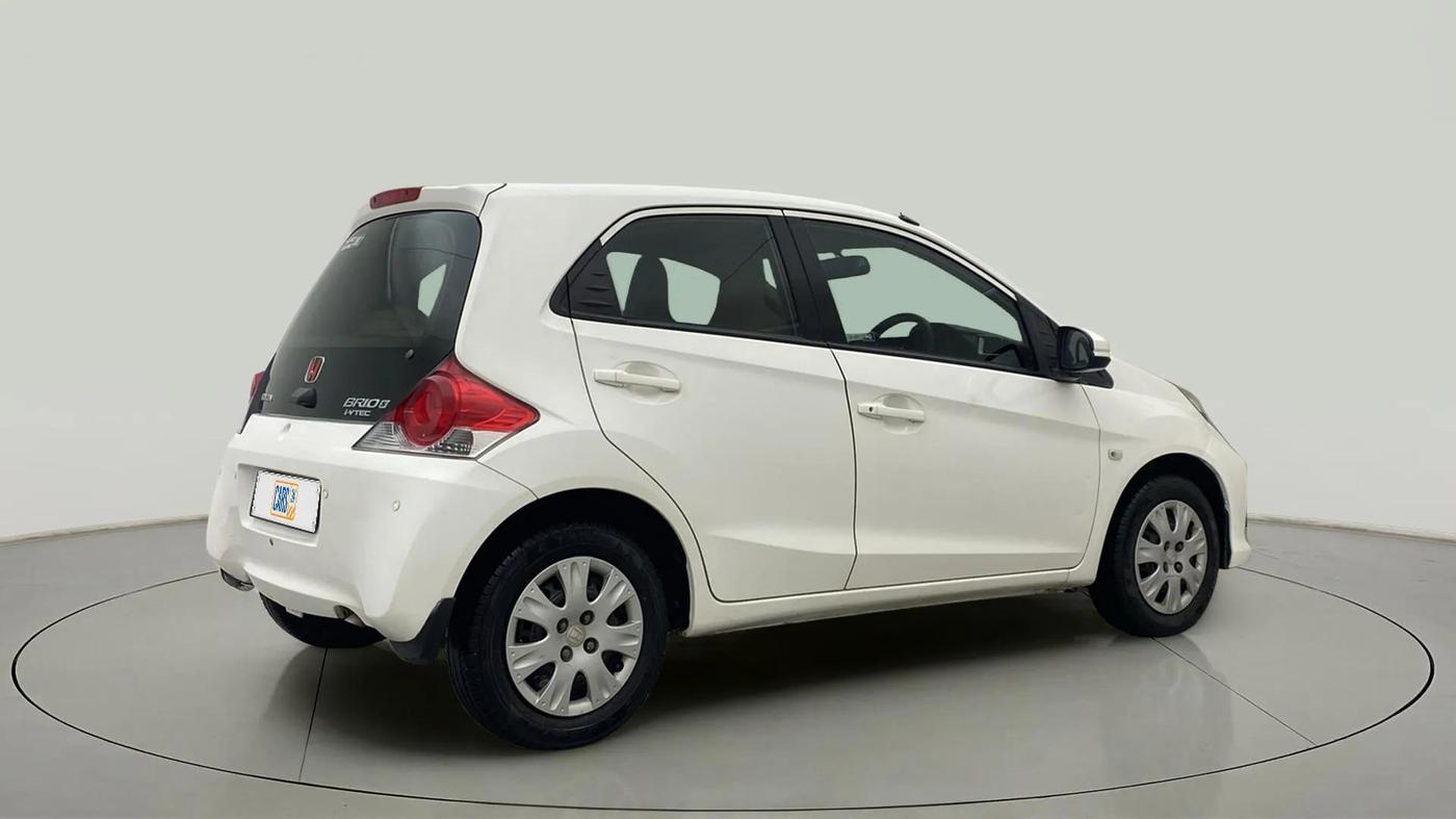 2017 Honda Brio S MT, Petrol, Manual, 51,951 km, Right Back Diagonal