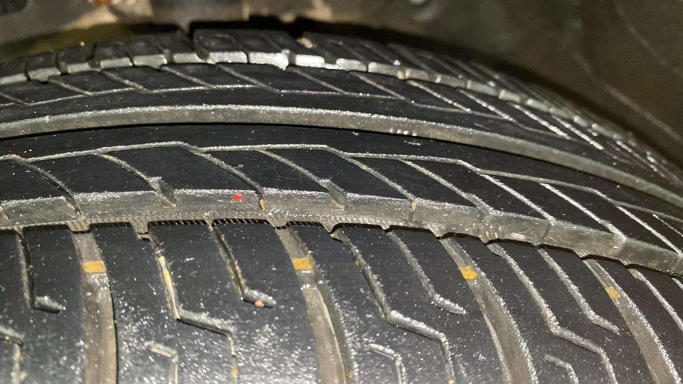 2017 Honda Brio S MT, Petrol, Manual, 51,951 km, Left Front Tyre Tread