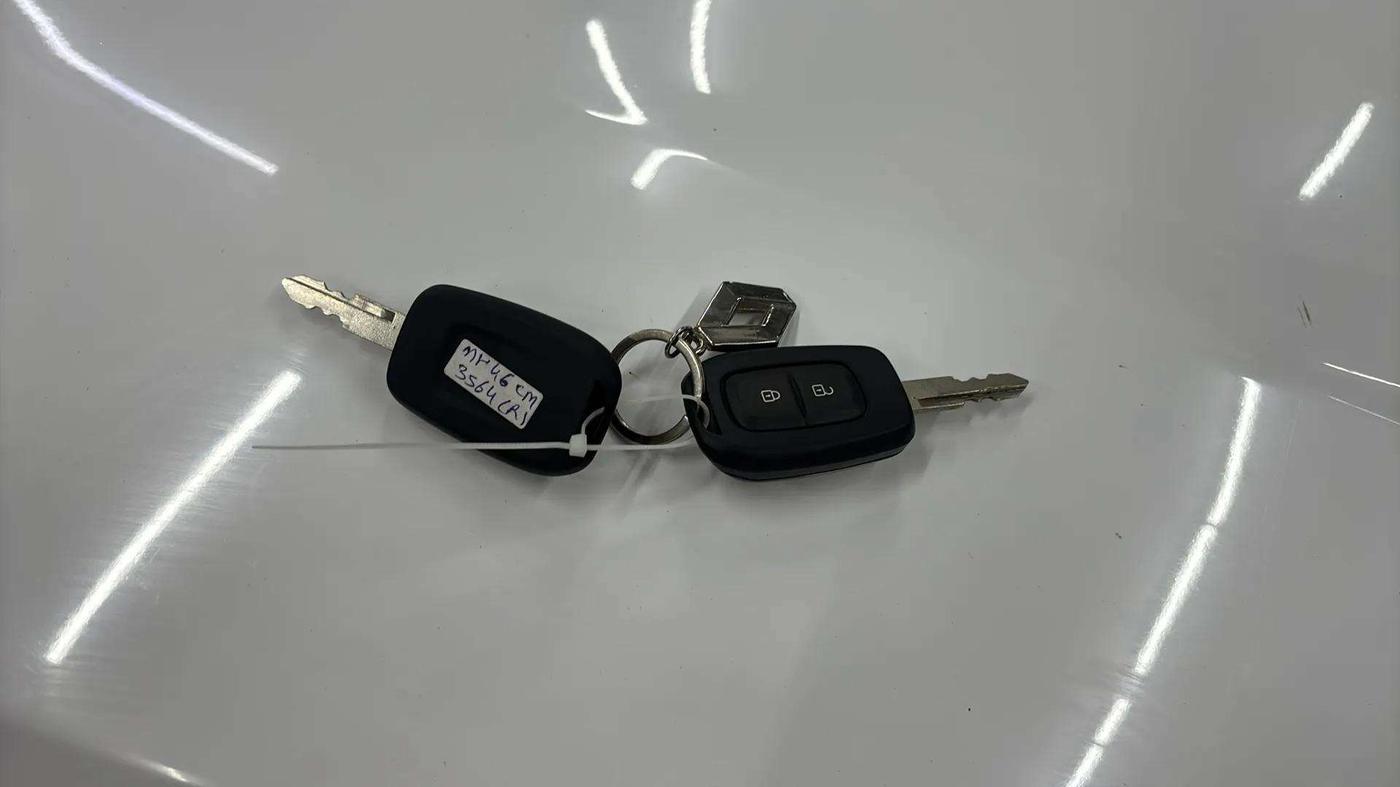 2023 Renault Kwid CLIMBER AMT 1.0, Petrol, Automatic, 5,076 km, Key Close Up