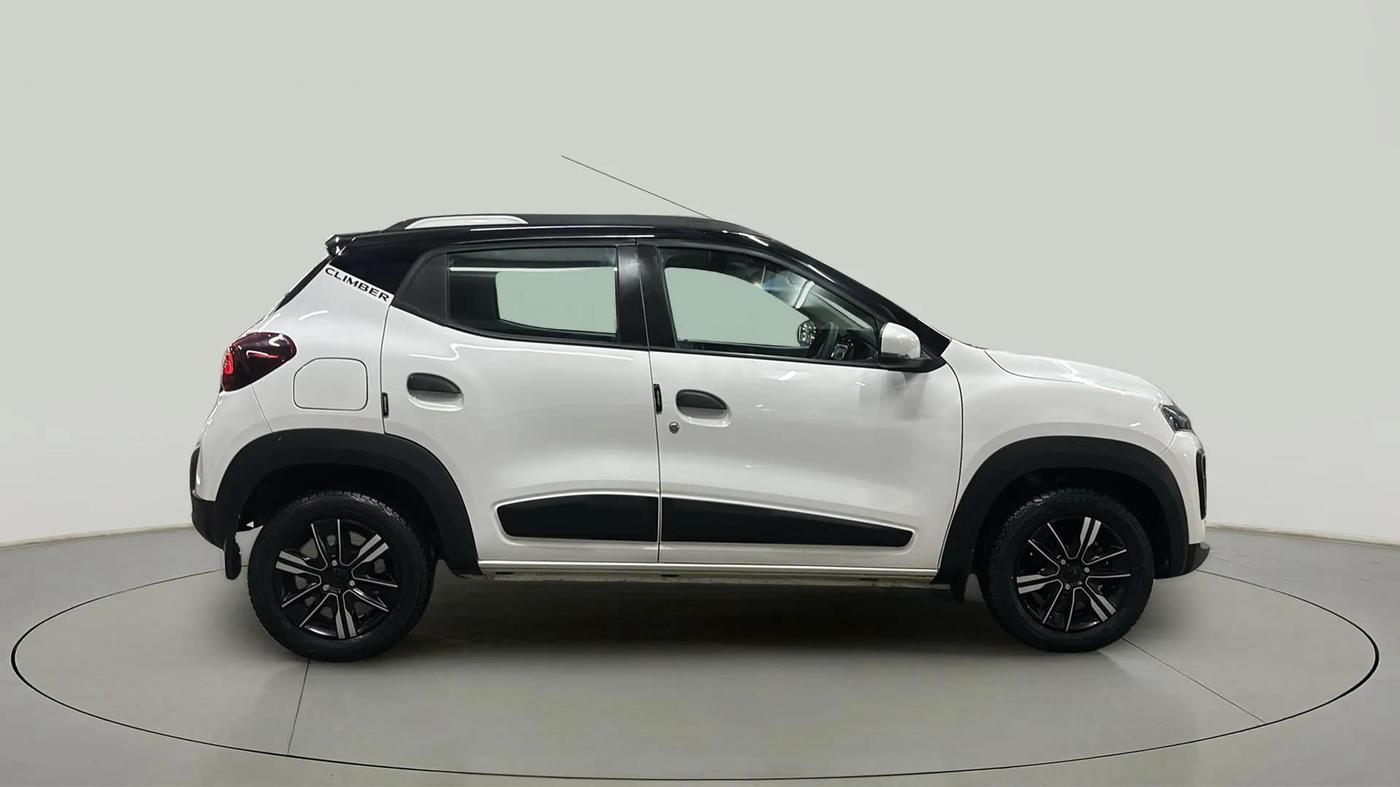 2023 Renault Kwid CLIMBER AMT 1.0, Petrol, Automatic, 5,076 km, Right Side View