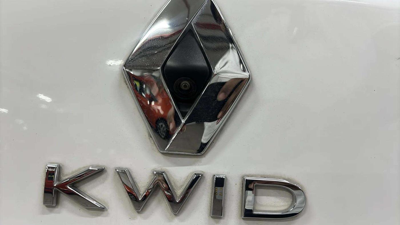 2023 Renault Kwid CLIMBER AMT 1.0, Petrol, Automatic, 5,076 km, Parking Camera
