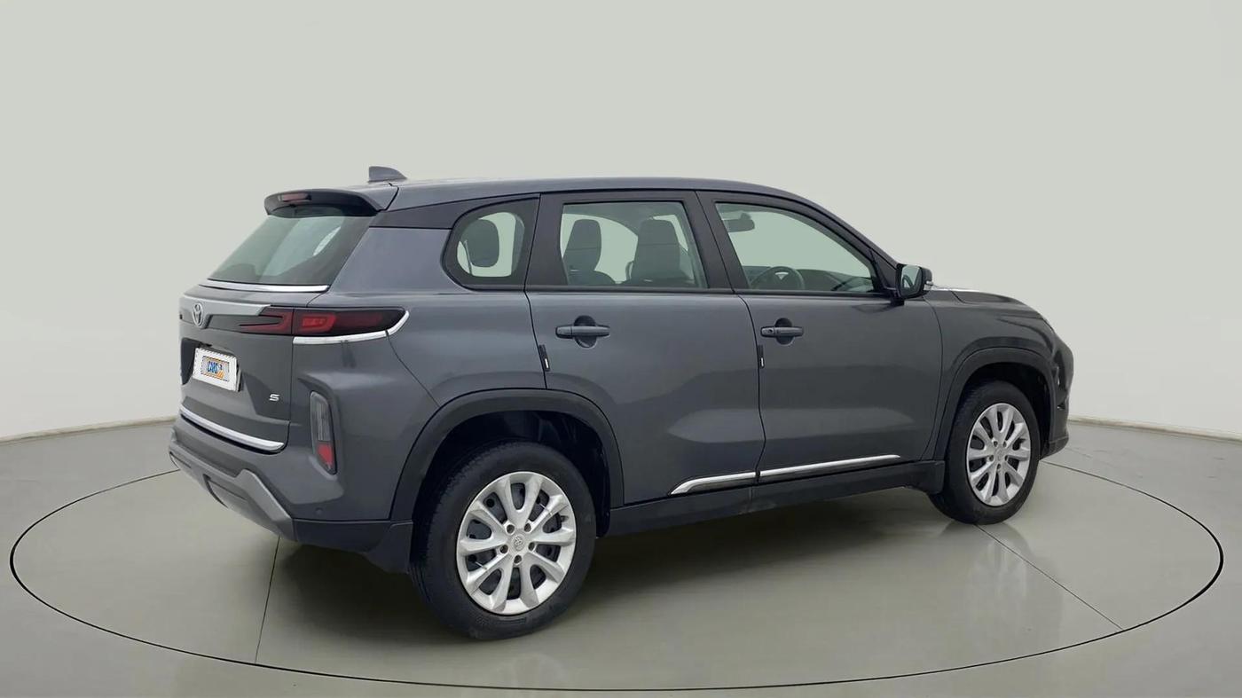 2023 Toyota URBAN CRUISER HYRYDER S NEO DRIVE  E-CNG, CNG, Manual, 30,017 km, Right Back Diagonal