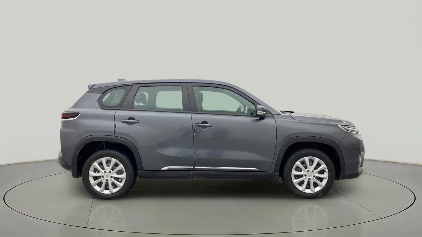 2023 Toyota URBAN CRUISER HYRYDER S NEO DRIVE  E-CNG, CNG, Manual, 30,017 km, Right Side View