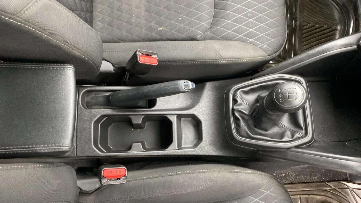2023 Toyota URBAN CRUISER HYRYDER S NEO DRIVE  E-CNG, CNG, Manual, 30,017 km, Gear Lever