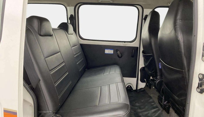 2022 Maruti Eeco 5 STR AC (O), Petrol, Manual, 11,636 km, Right Side Rear Door Cabin