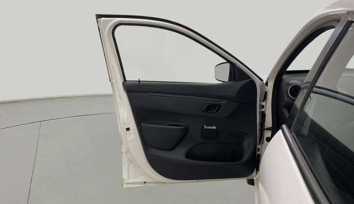 2016 Renault Kwid RXL, Petrol, Manual, 52,803 km, LHS Front Door