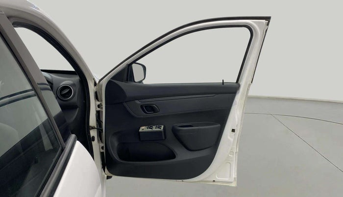 2016 Renault Kwid RXL, Petrol, Manual, 52,803 km, RHS Front Door
