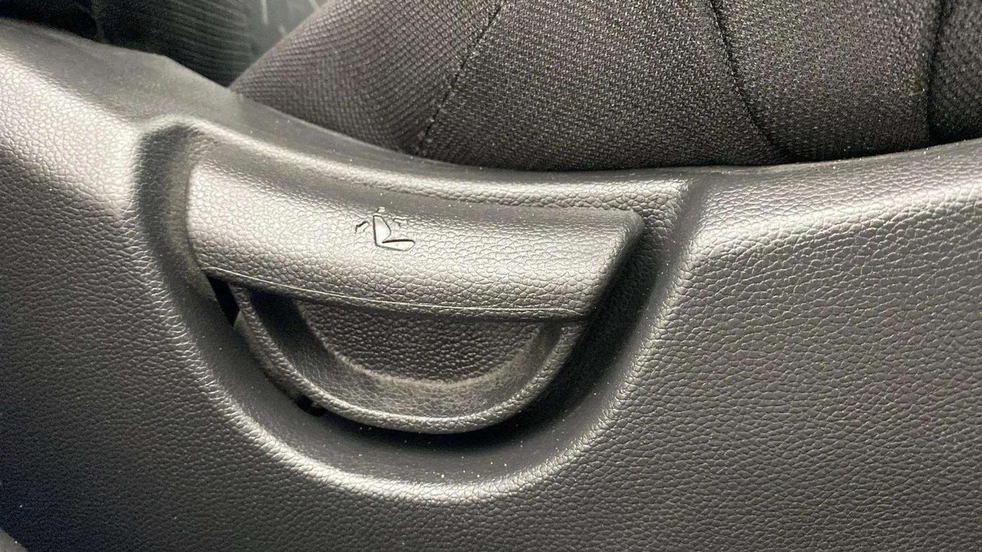 2018 Hyundai Grand i10 SPORTZ AT 1.2 KAPPA VTVT, Petrol, Automatic, 30,669 km, Driver Side Adjustment Panel